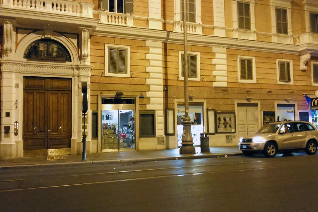 Domus Al Vaticano 36 Rome Bagian luar foto